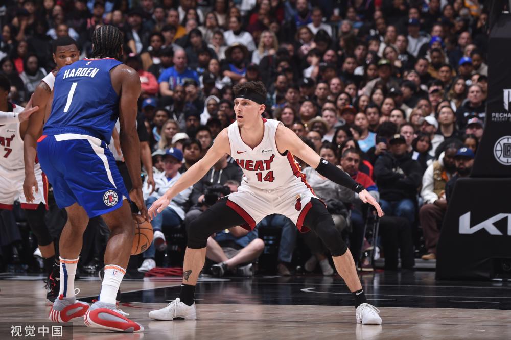 脚法布里齐 脚法布里齐