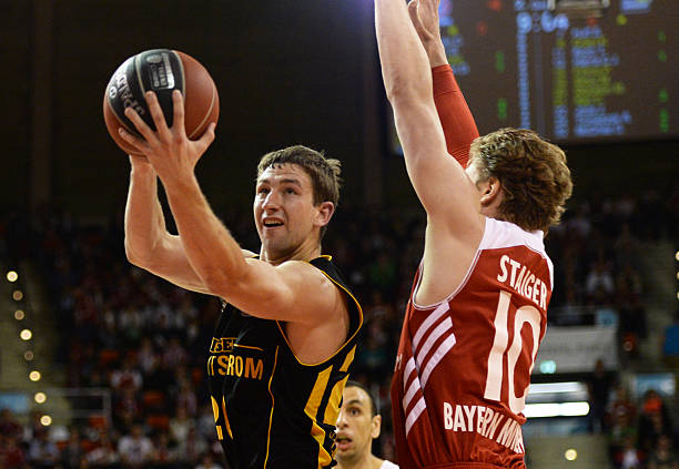 这一过程充 这一过程充